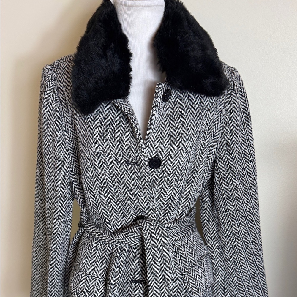 Ann Taylor Loft Black Herringbone Wool Coat Faux Fur Size 12 NWT